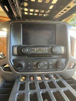 2014-2018 gmc sierra Denali 2500 factory head unit