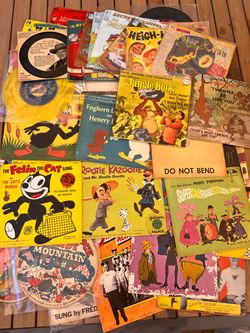 Massive rare Disney vinyl records 45s cartoons