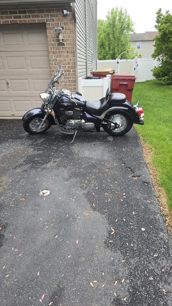 2006 Suzuki Boulevard