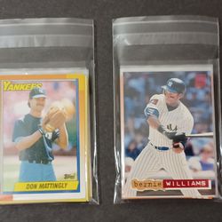 NEW YORK YANKEES TOPPS BASEBALL 27 CARD LOT