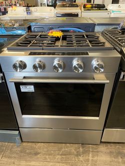 KitchenAid Gas Stove Read Description