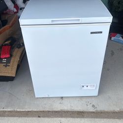 Thomson Chest Freezer