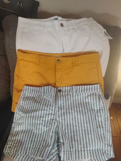 Old Navy Shorts Brand New!! Set Of 3
