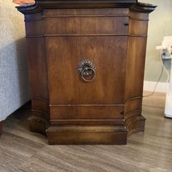 FREE Vintage End Table w/ Storage 