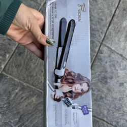 Hair Straightener Never Used 