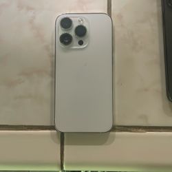 iPhone 14 Pro 