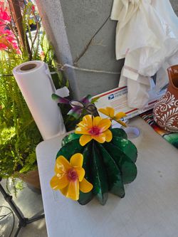 Nopal con su colibri  adorno($45)
