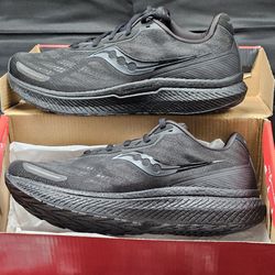 Saucony Triumph 19 Triple Black Men's Running Shoes Size 10.5