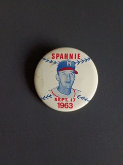 Spahnie 1963 Baseball Pinback Button