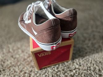 Men's Vans Size 10