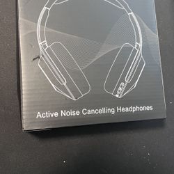 Active Noise Cancelling Headphones 