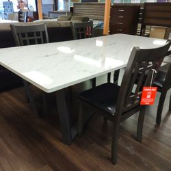 New Dinning Set Table And 4 Chairs