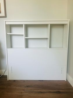 Detached Twin Headboard