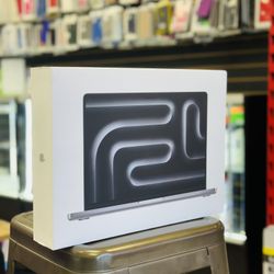 MacBook Pro M3 Chip 14 Inch