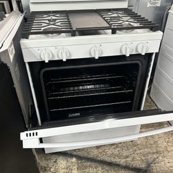 GE Electric Stove 