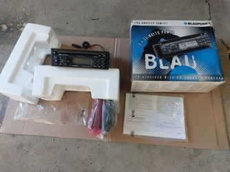 Blaupunkt Los Angeles vintage car stereo cd player