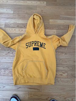 Supreme hoodie