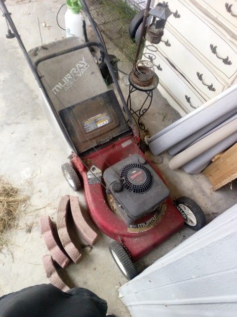 Lawn Mower 