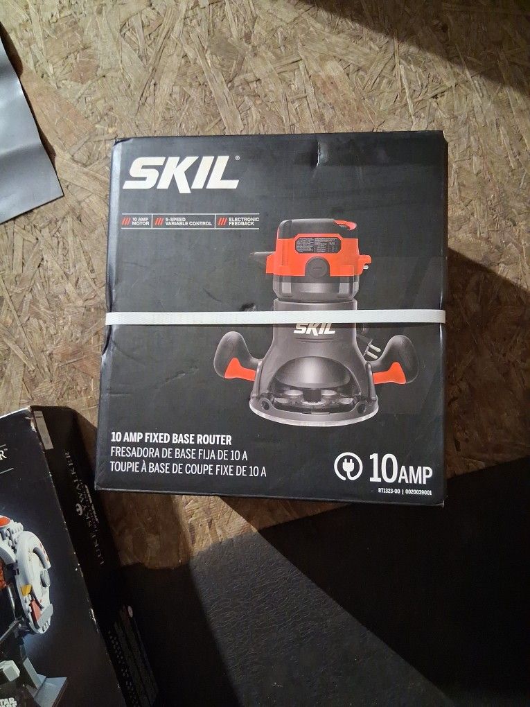 Skil 10 Amp Fixed Base Router