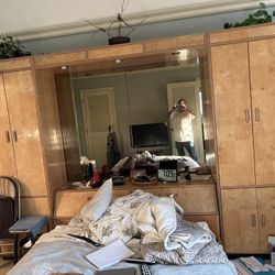 Bed Room Set
