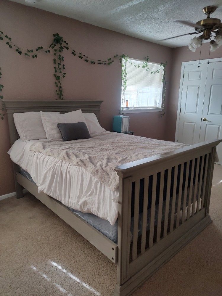 Gray Full Size Bedroom Set