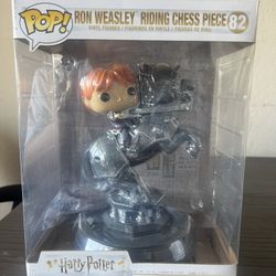 VAULTED JUMBO Ron Weasley Riding Chess Piece Funko Pop #82 Harry Potter Stone