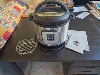Insta Pot Duo 8 Quart Pressure Cooker