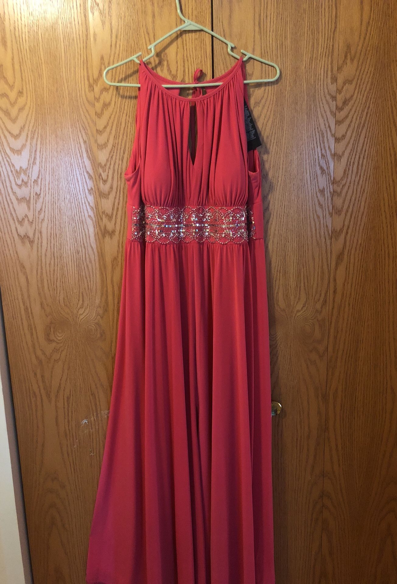 David’s Bridal Dress Size 16