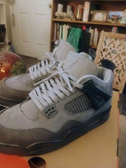 Jordan 4s (wet cement) size 10
