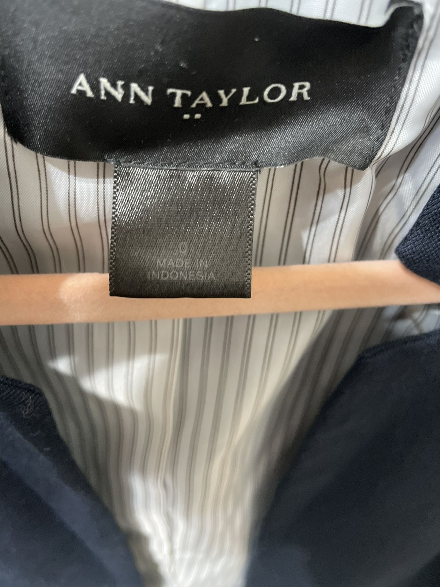 Anne Taylor Size 0