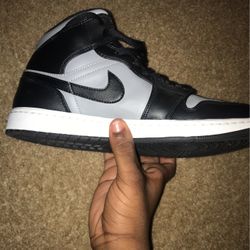 Jordan 1 Grey Black 