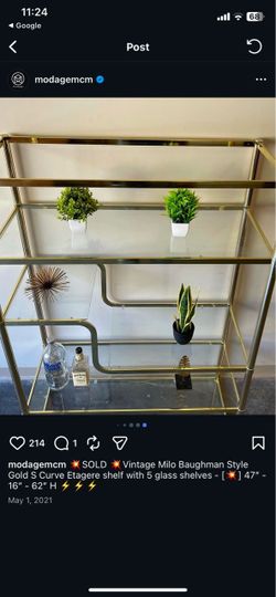 Vintage Gold S curve shelves