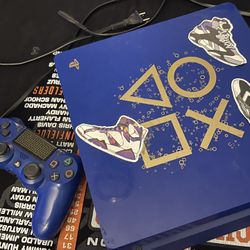 PlayStation 4 1TB Days of Play Limited Edition Console
