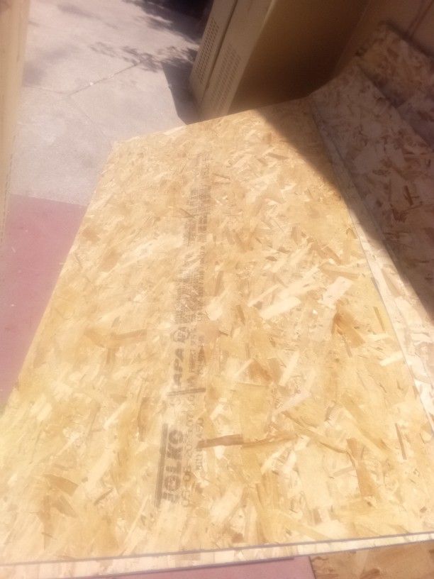 Construction Grade Plywood