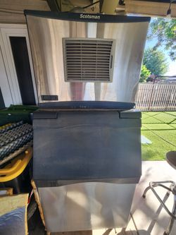 Scotsman Commerical Ice Machine