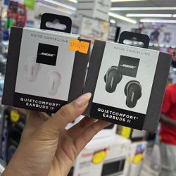 Noise Cancelling  Air Buds  Brand New
