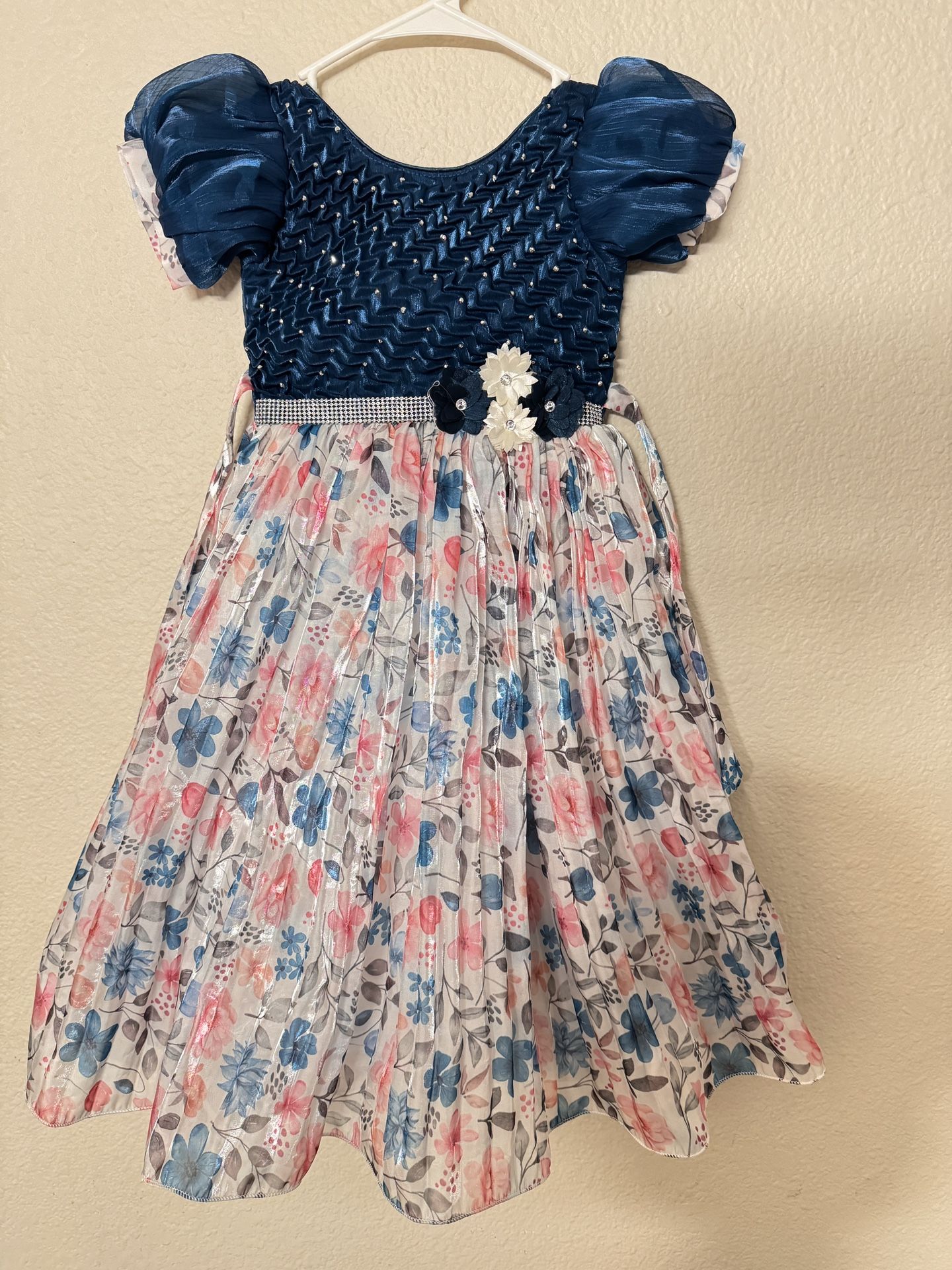 Kids Party Wear Dress Fits For 4to5years