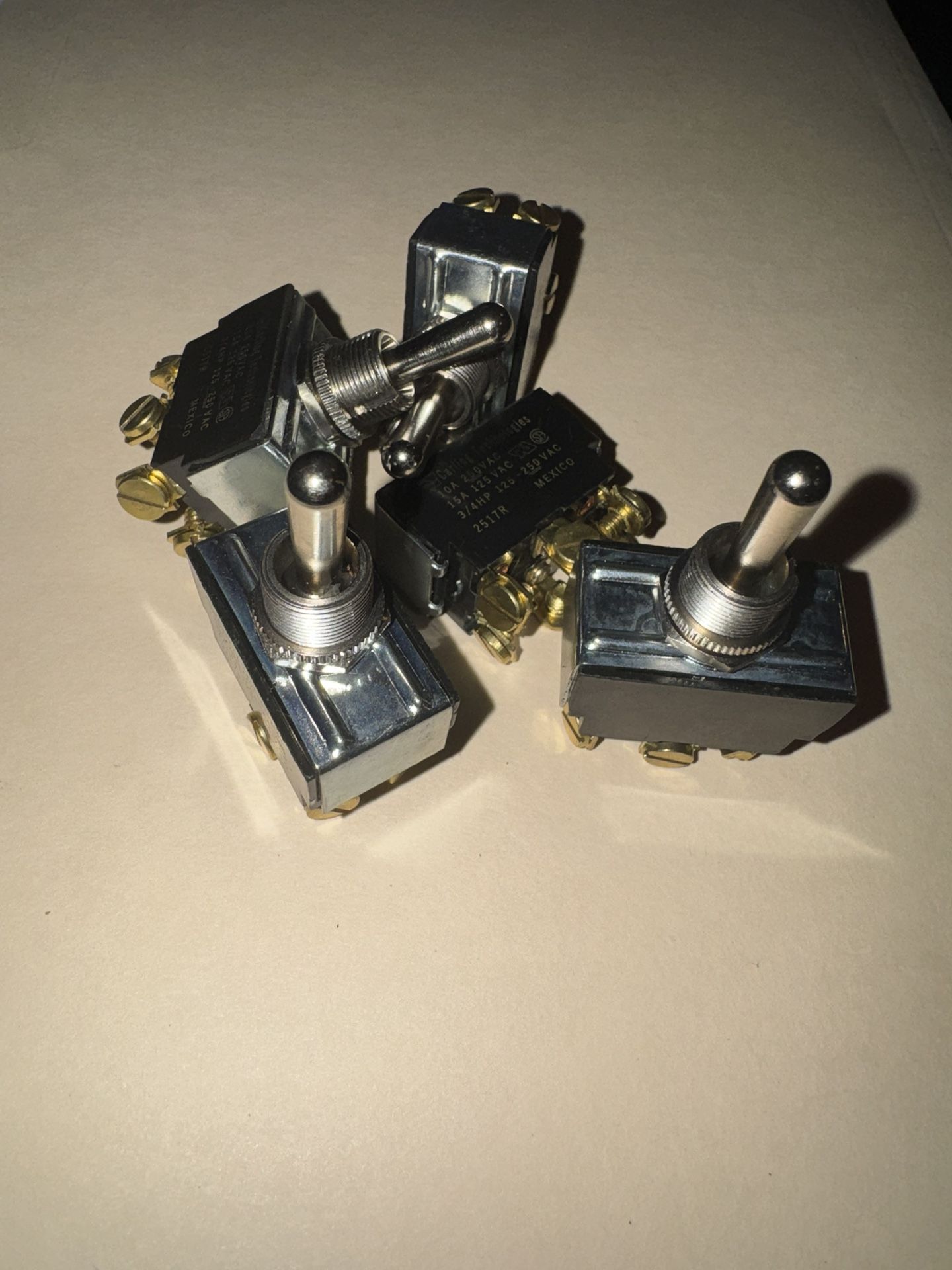 Lowrider Hydraulics Switches 6 Prong Carling