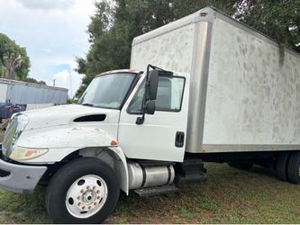Box truck 26th foot