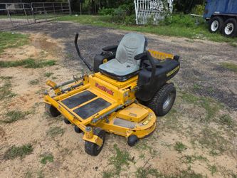 Hustler fast trak zero turn 52 inch lawn mower