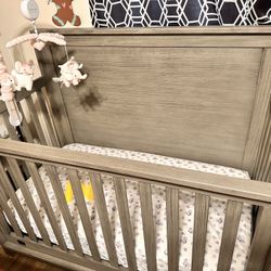Baby Crib 