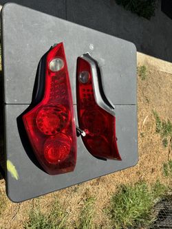 G35 Tail Lights OEM