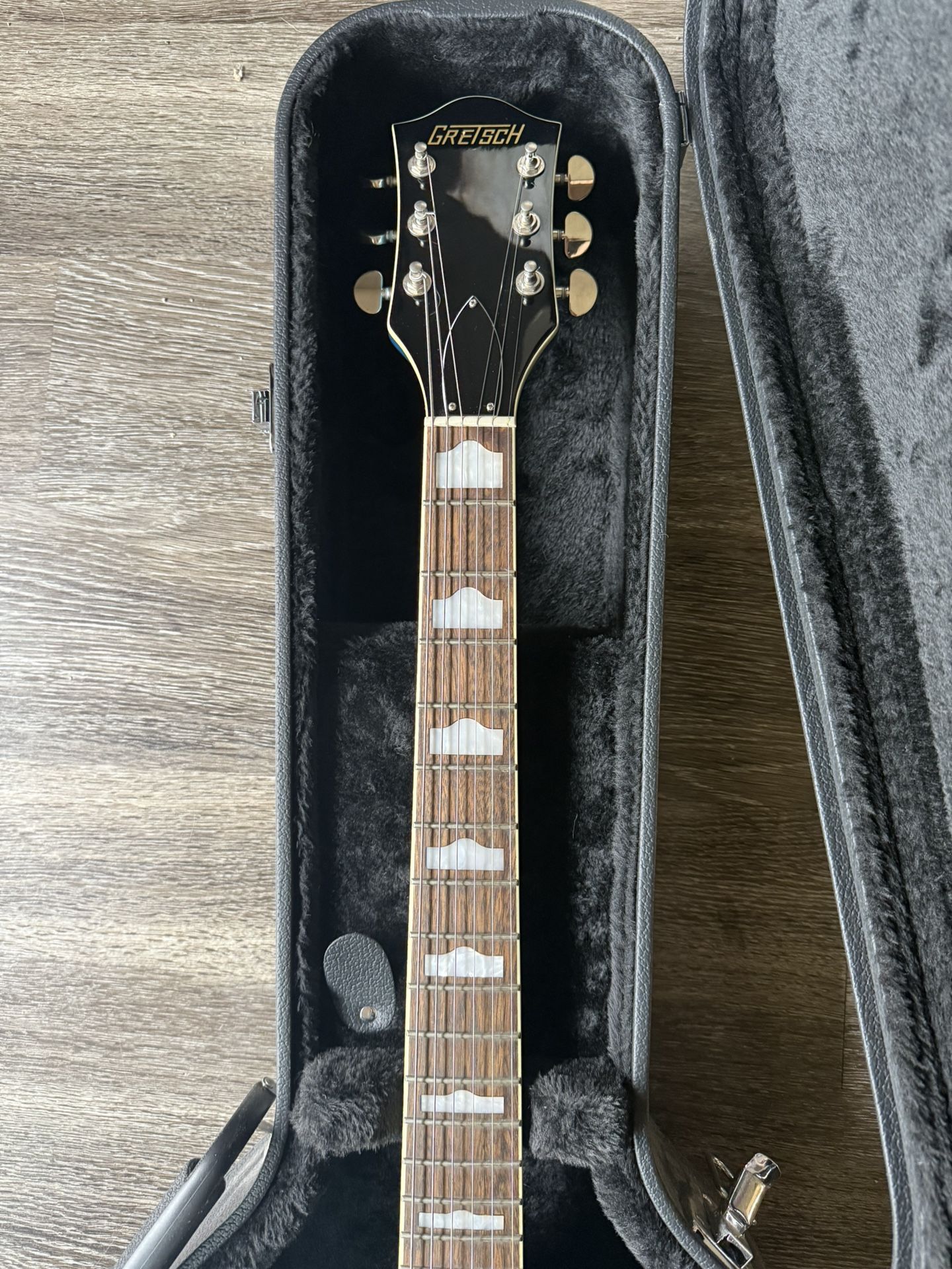 Gretsch G2657T Electric Guitar