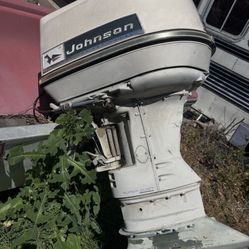 Johnson outboard motor runs great