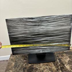 12 X 18 Black Computer Monitor Hp