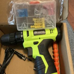 CORDELESS DRILL 