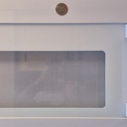 GE Overhang Microwave NEW