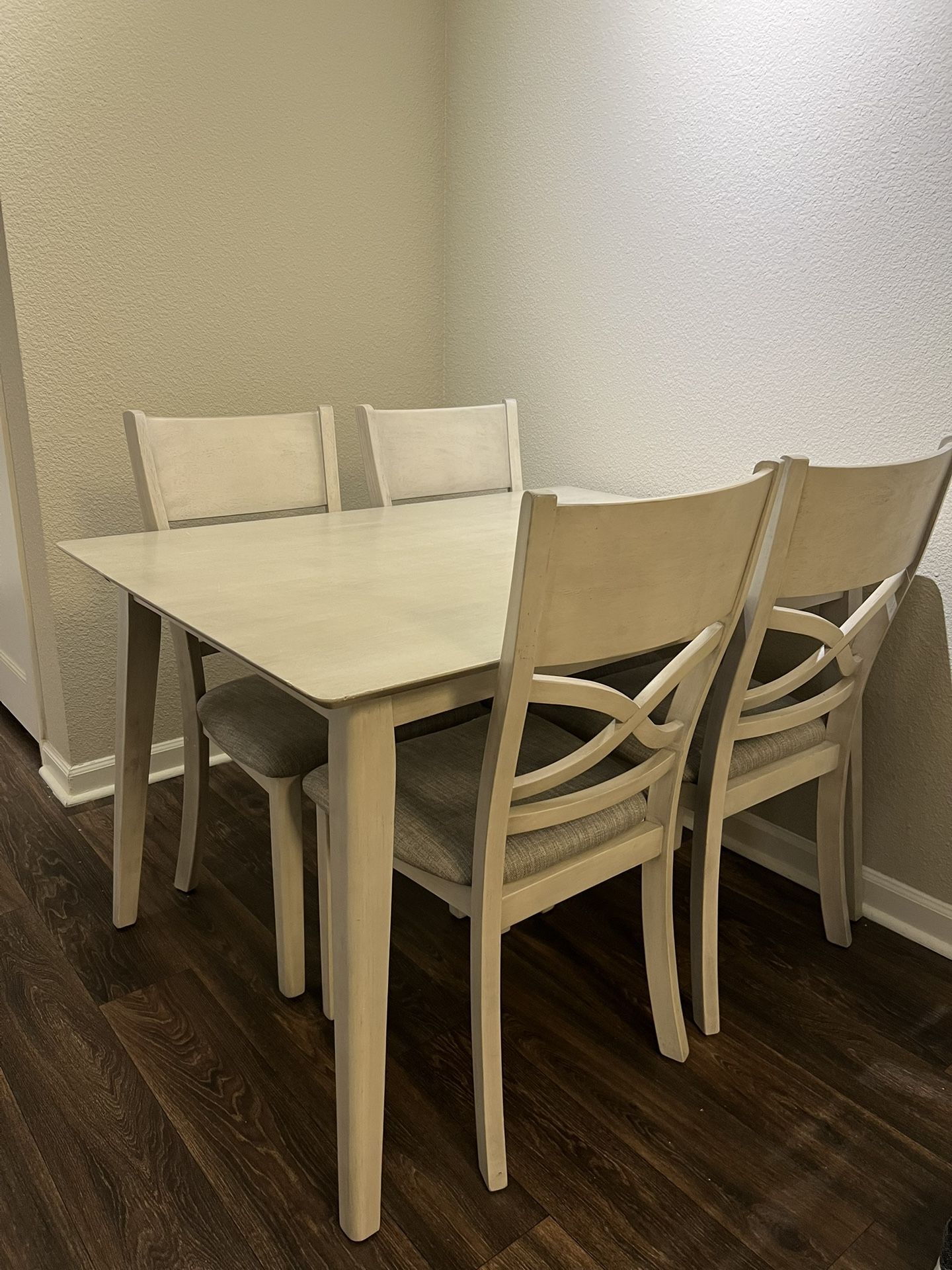 Grey Dining Table & 4 Chairs 