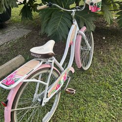 BEACH CRUISER BIKE
