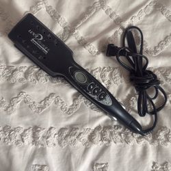 Wet Set Straight Iron